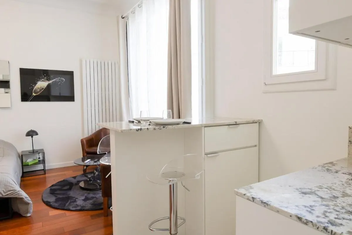 Nouveau Studio Au Coeur De L'Opera - Paris 1Er 0*,